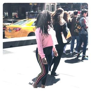 Crop-top sweatshirt with leggings